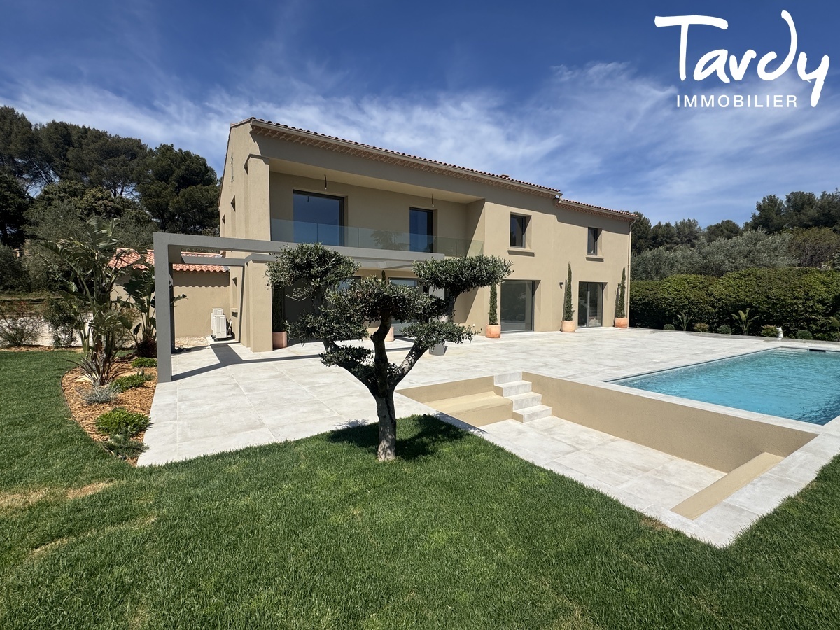 Belle bastide Proven�ale - 83740 LA CADIERE D'AZUR - La Cadi�re-d'Azur