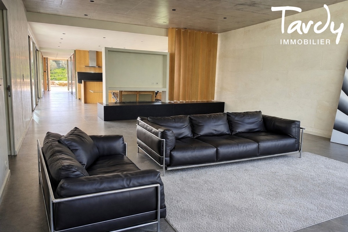 Villa contemporaine, 5 min. du cente - 13100 AIX-EN-PROVENCE  - Aix-en-Provence