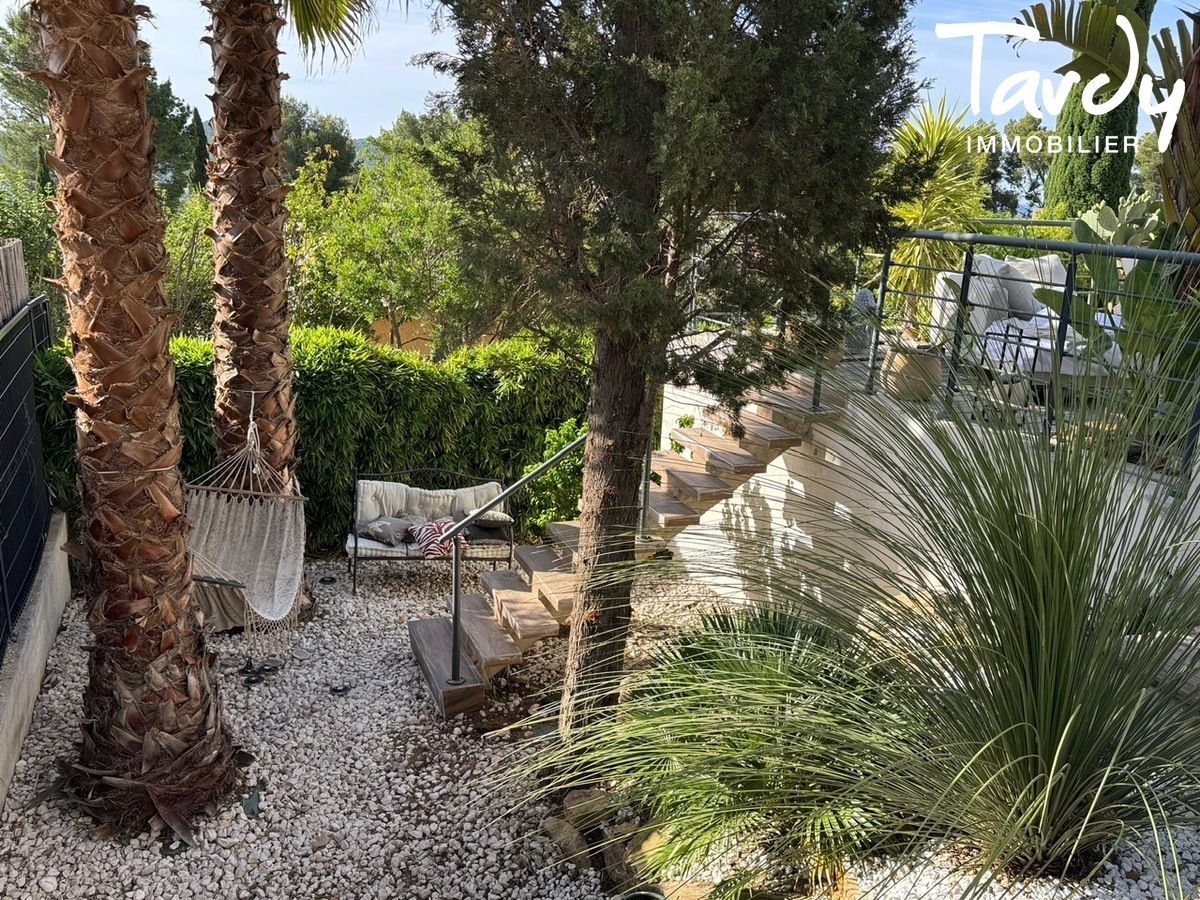 Villa contemporaine proche plage, vue mer - 83270 SAINT-CYR-SUR-MER - Saint-Cyr-sur-Mer