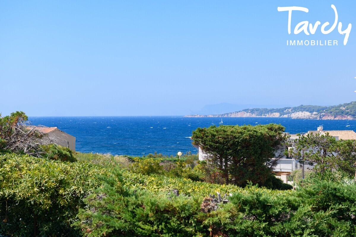 Villa d'architecte vue mer 83140 SIX FOURS LES PLAGES  - Six-Fours-les-Plages - VILLA VUE MER SIX FOURS - TARDY IMMOBILIER