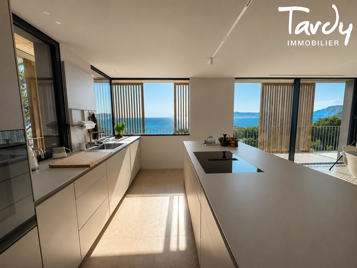 Contemporaine vue mer - 83150 BANDOL - Bandol