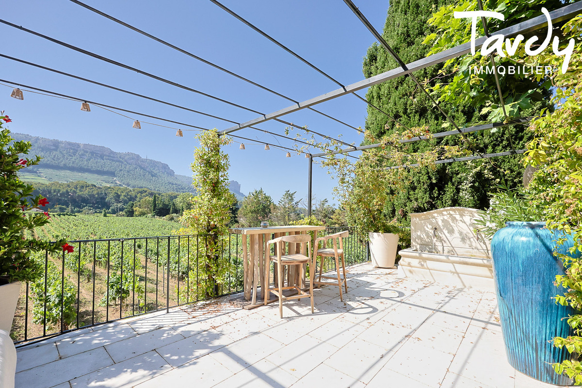 Exceptionnelle Propri�t� Familiale - 13260 CASSIS - Cassis