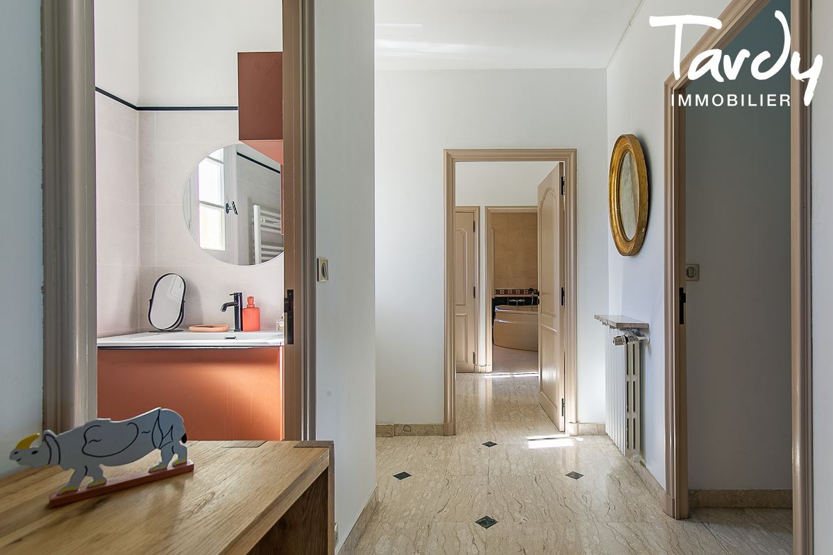 Grande propri�t� familiale avec maison d�amis, pool-house et piscine chauff�e - 13 400 AUBAGNE - Aubagne - villa Piscine Marseille - Tardy Immobilier