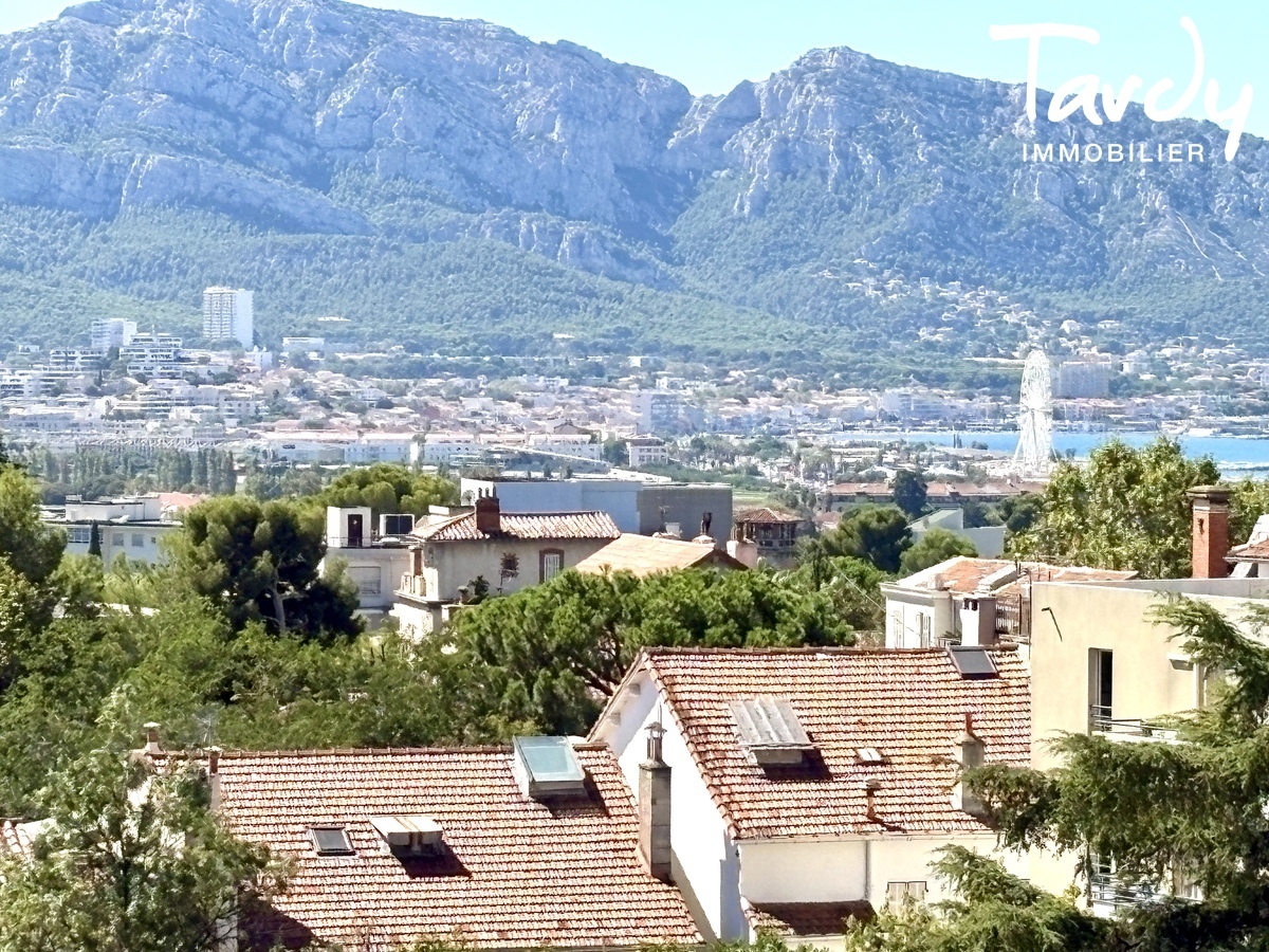 Penthouse Carr� d'Or - 13008 Marseille  - Marseille