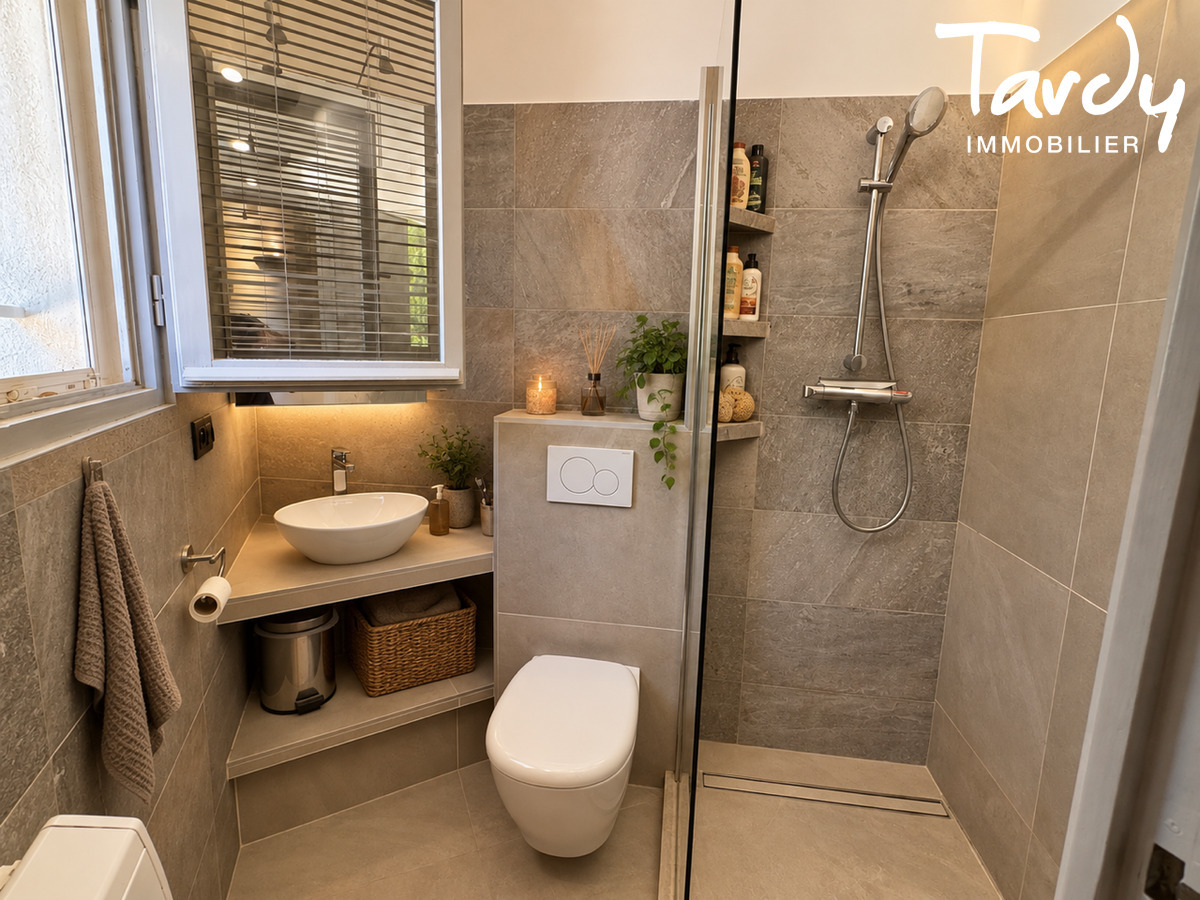 Villa de charme, Vue d�gag�e - 83190 OLLIOULES  - Ollioules