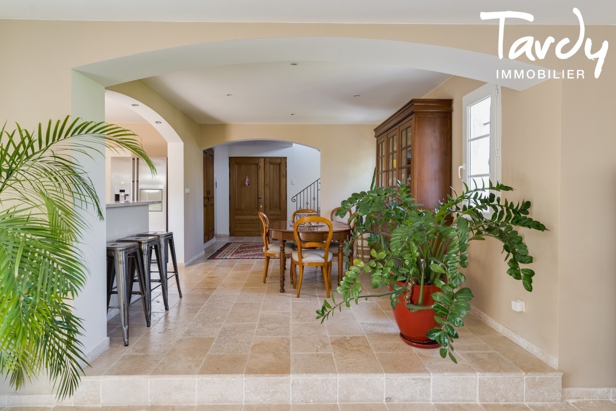 Villa proche du village dans un clos ferm� - 13260 CASSIS - Cassis