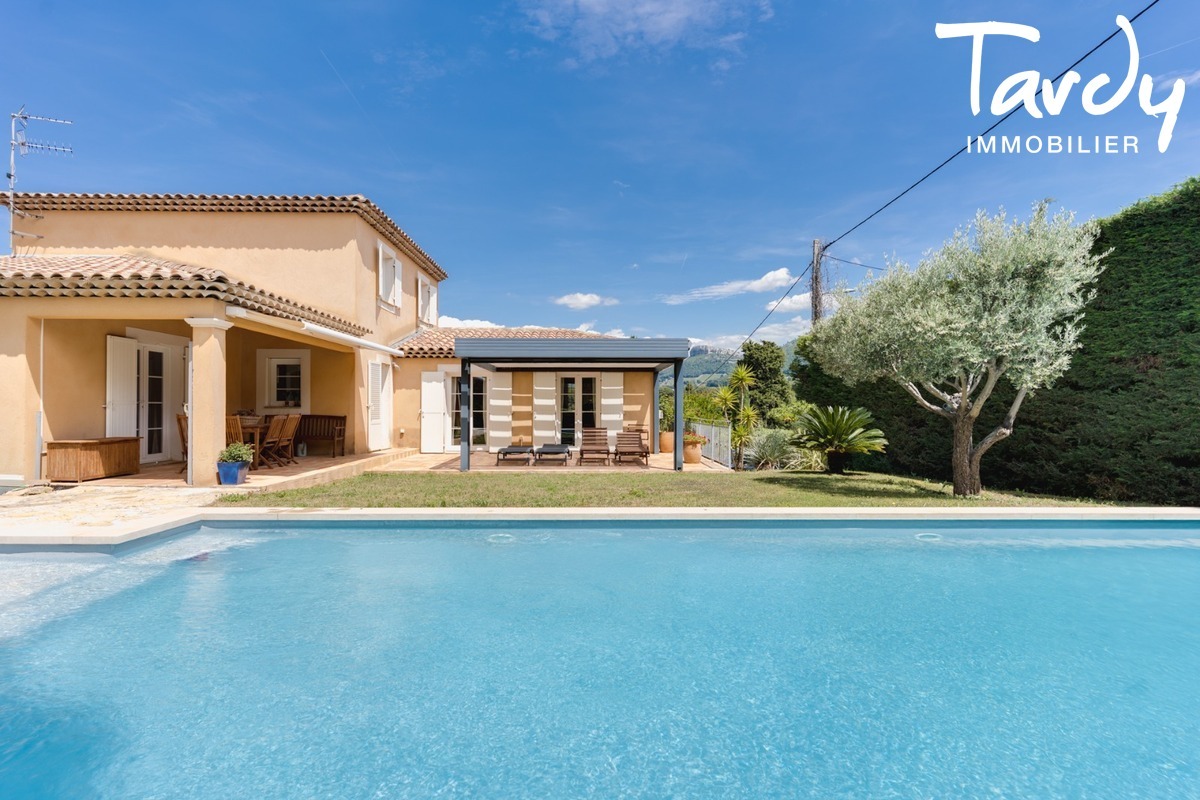 Villa proche du village dans un clos ferm� - 13260 CASSIS - Cassis