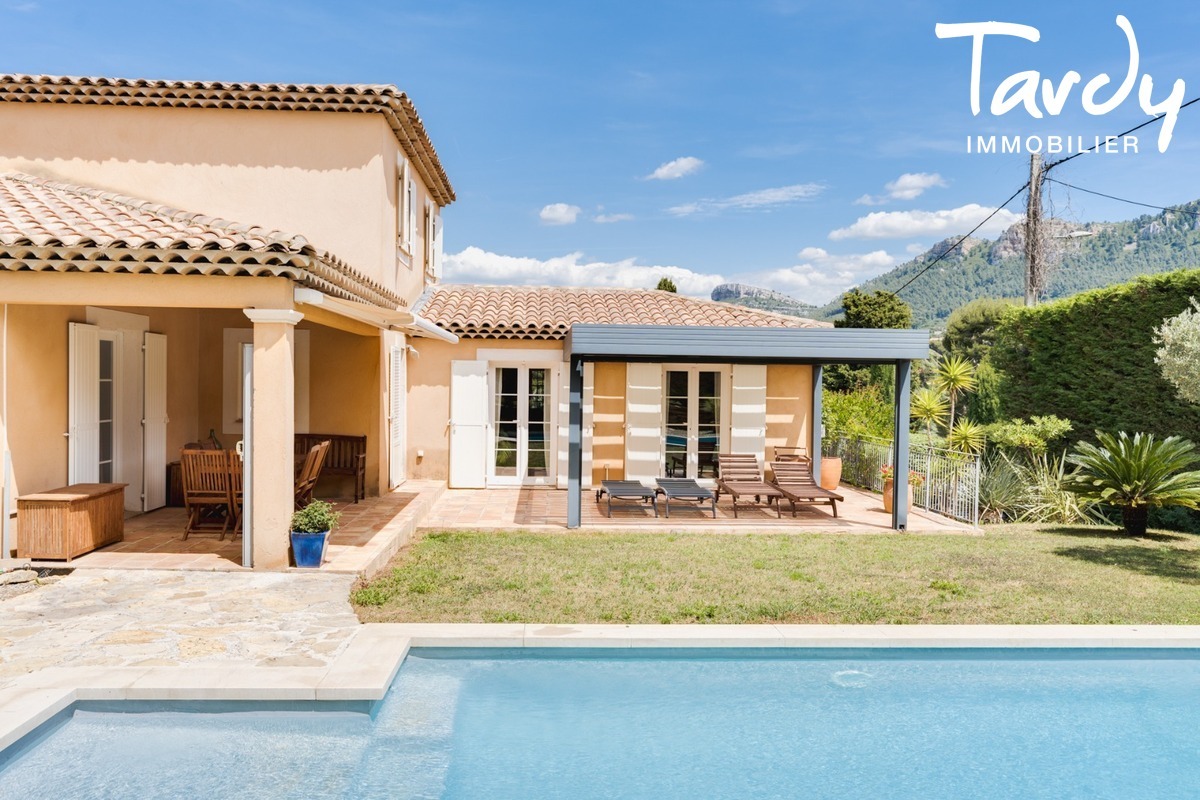 Villa proche du village dans un clos ferm� - 13260 CASSIS - Cassis