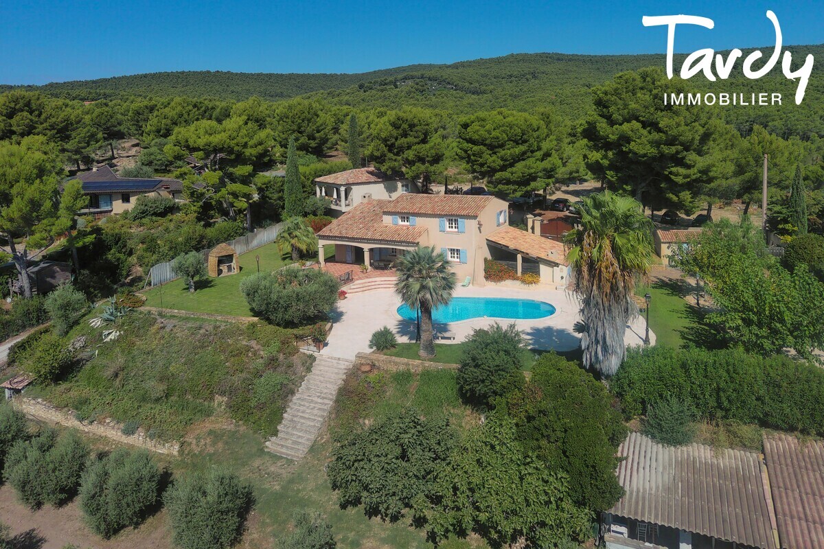 Villa Vue Mer - 83740 LA CADIERE D'AZUR - La Cadi�re-d'Azur