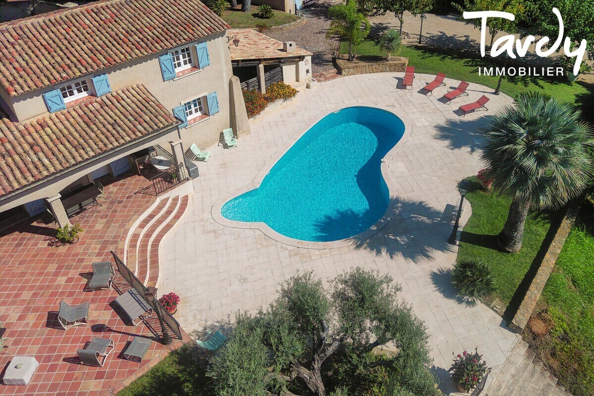 Villa Vue Mer - 83740 LA CADIERE D'AZUR - La Cadi�re-d'Azur