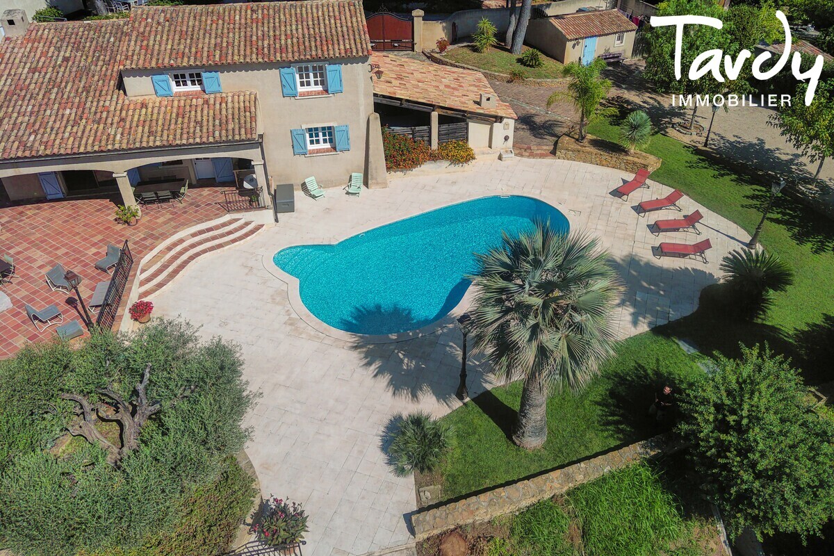 Villa Vue Mer - 83740 LA CADIERE D'AZUR - La Cadi�re-d'Azur