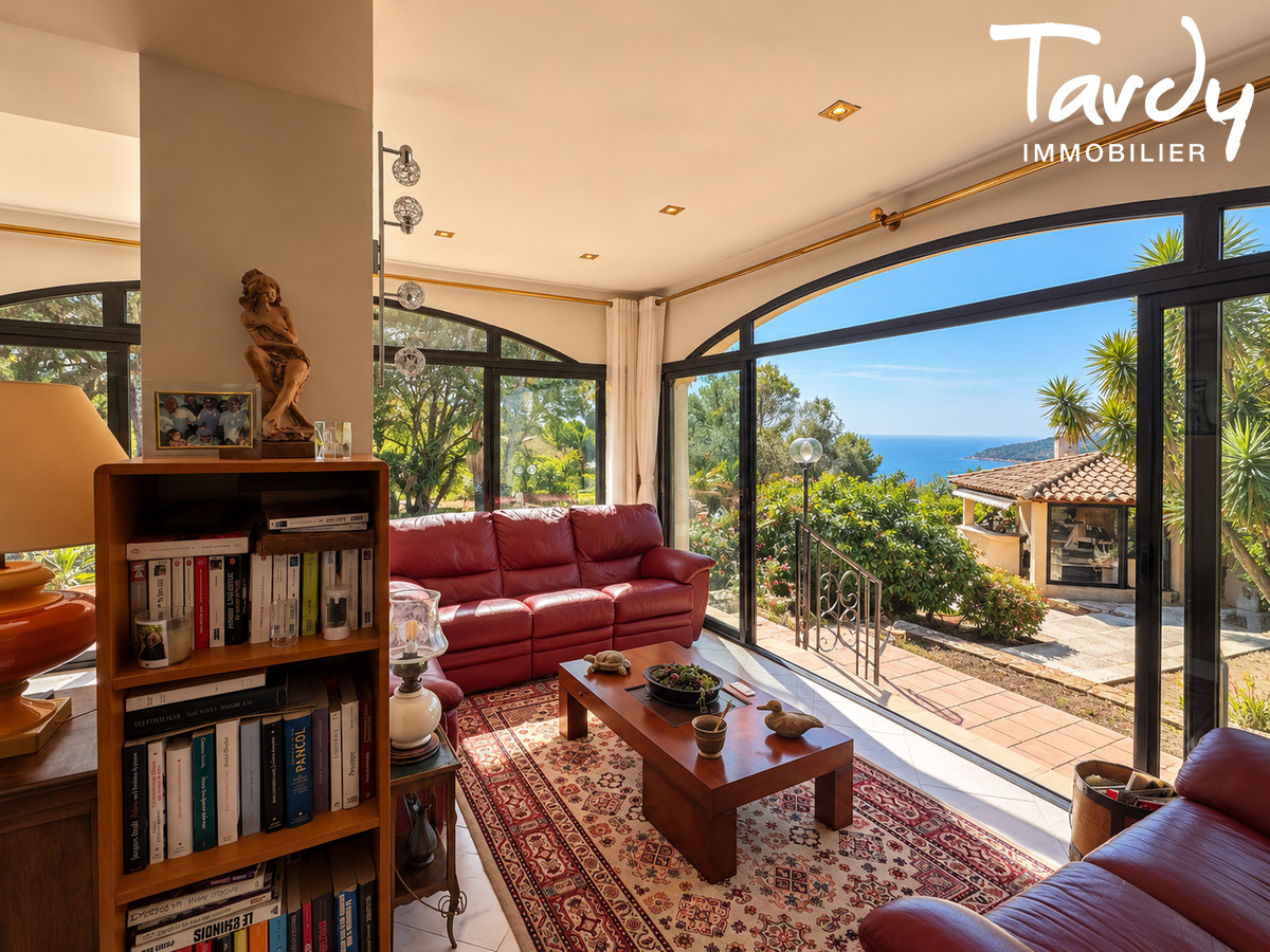 Villa de charme vue mer - 83740 LA CADIERE D'AZUR - La Cadi�re-d'Azur