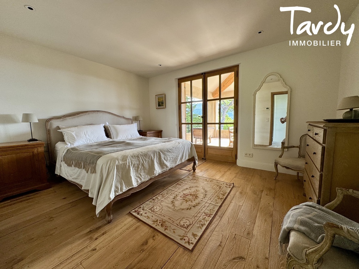 Villa Vue mer � Avenue Jean-Jacques Garcin, face au Cap Canaille - 13260 CASSIS - Cassis