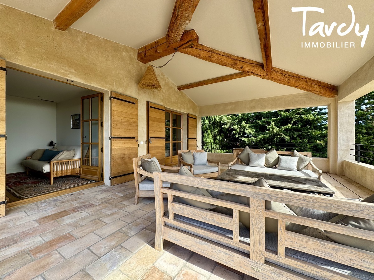 Villa Vue mer � Avenue Jean-Jacques Garcin, face au Cap Canaille - 13260 CASSIS - Cassis