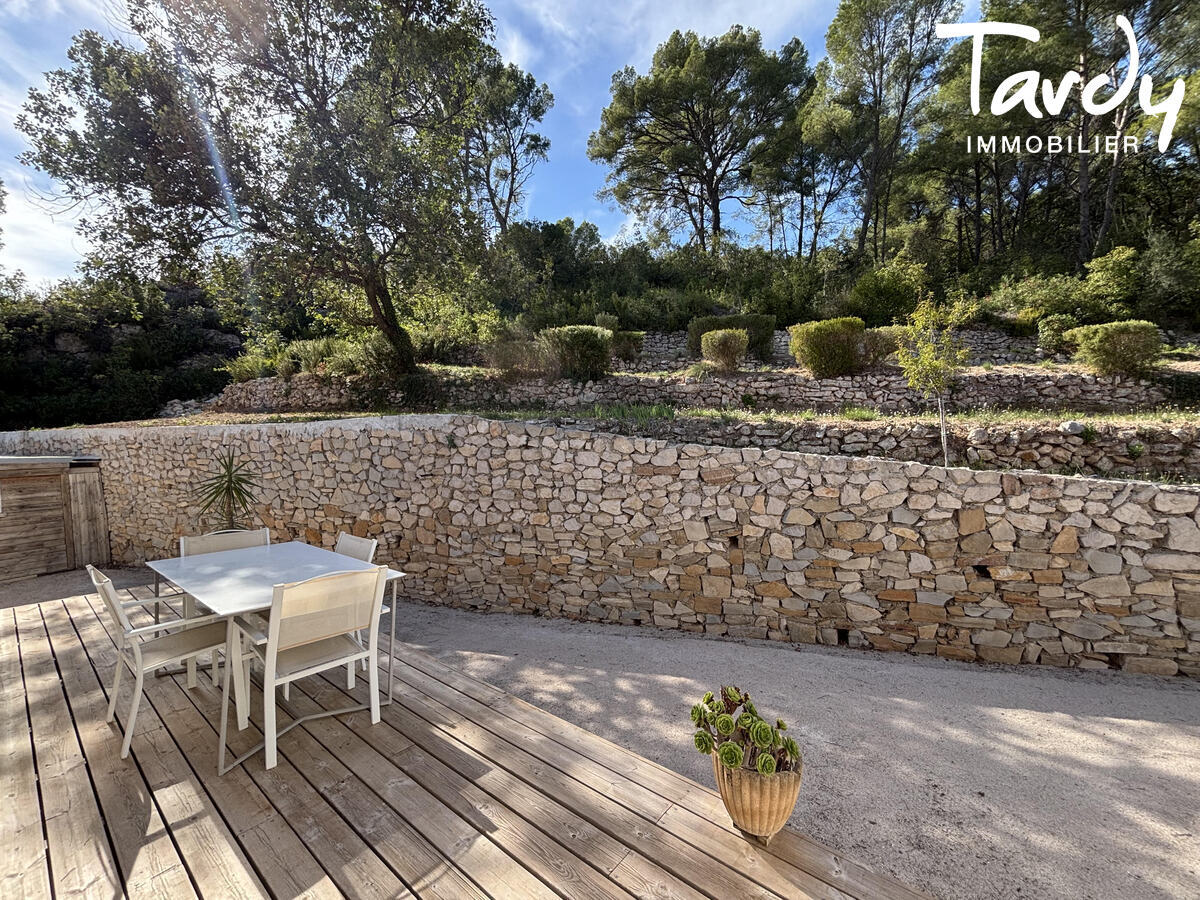 Villa vue d�gag�e vignes et campagne 83740 LA CADIERE D'AZUR - La Cadi�re-d'Azur - MAISON A LA CAMPAGNE PROCHE COMMODITES TARDY IMMOBILIER