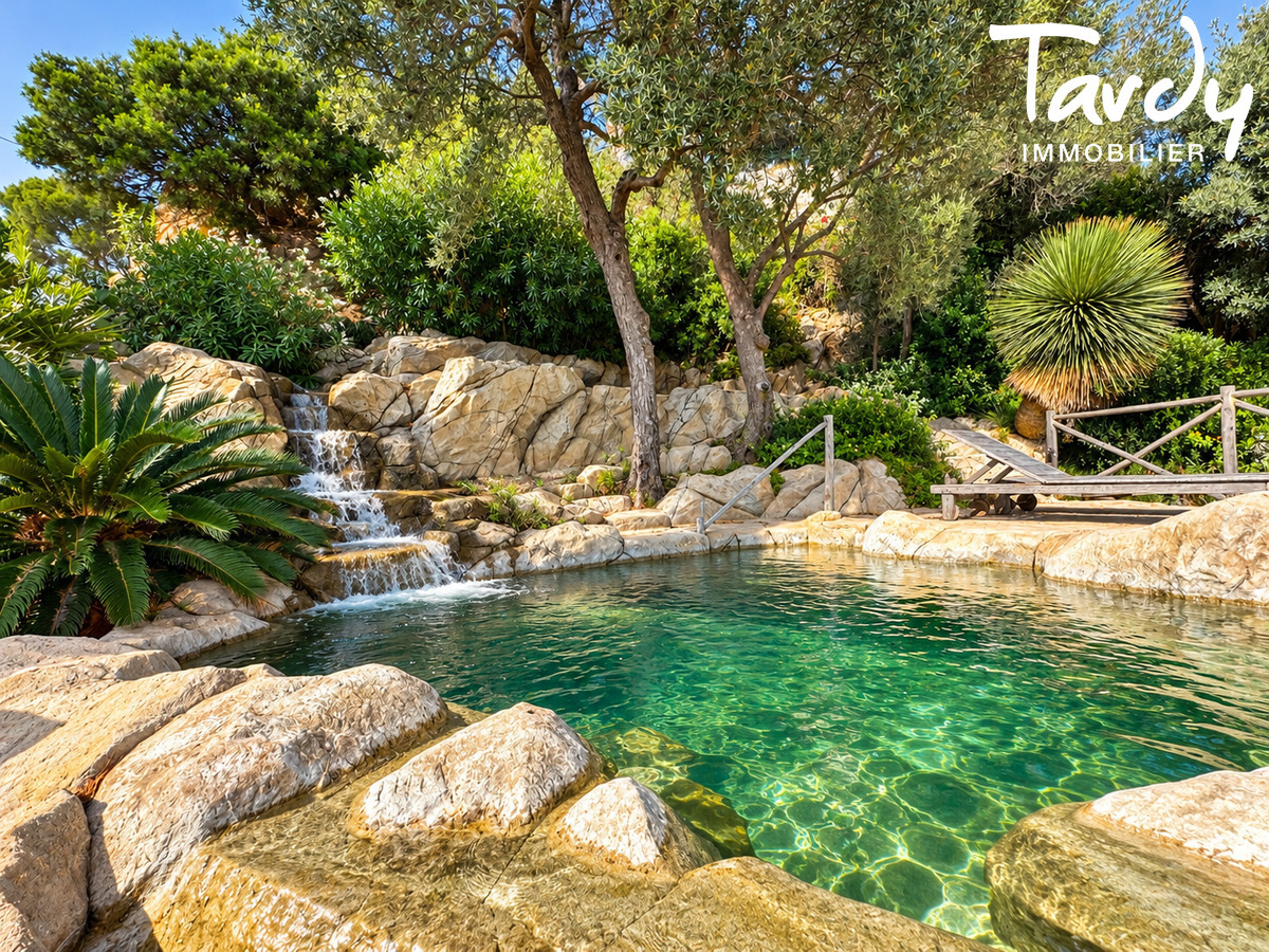 Attique avec jardin face � la mer - 83500 TAMARIS SUR MER - Tamaris sur Mer