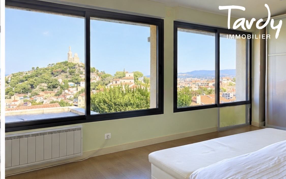 Maison vue mer, terrasses et jardin -  Haut P�rier 13007 Marseille  - Marseille